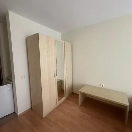 Near The Center * Napospart